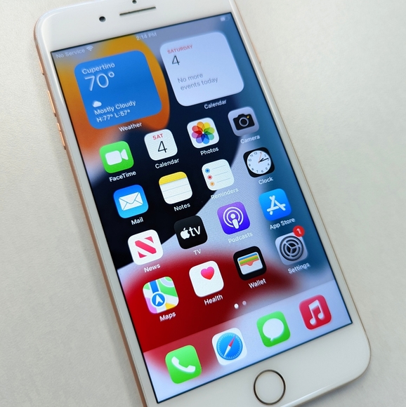 Apple iPhone 8 Plus (64GB/AT&T) - Picture 1 of 3